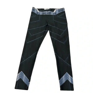 Avenger’s Women’s Ankle Leggings Size L